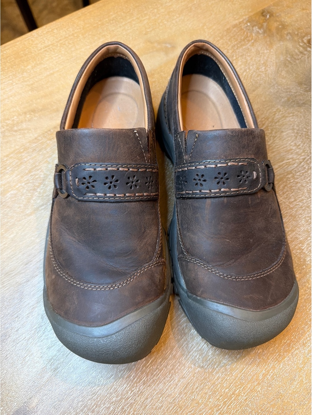 KEEN Kaci II Leather SlipOn ClogsMules Dark Brown Women's Size 8.5 Comfort Shoes